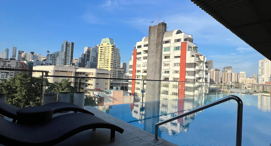 For rent 1 bed apartment in Khlong Toei, Bangkok