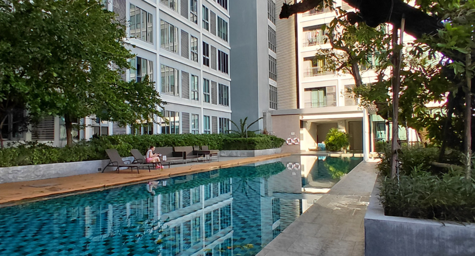 Condo en alquiler de 1 habitaciones en Thon Buri, Bangkok