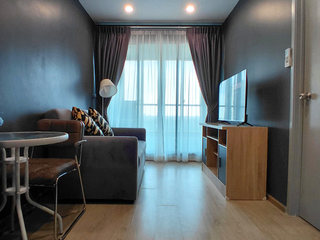 Condo en alquiler de 1 habitaciones en Thon Buri, Bangkok