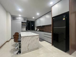 Villa zur Miete mit 5 Zimmer in Hang Dong, Chiang Mai