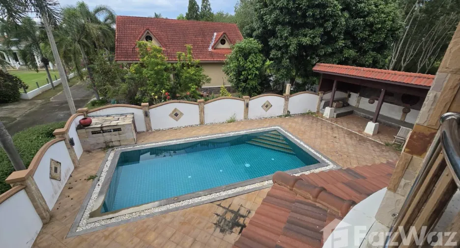For sale 4 ベッドルーム villa in Hua Hin, Prachuap Khiri Khan