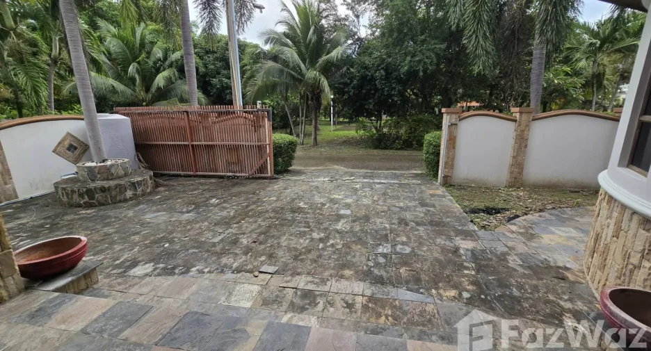 For sale 4 ベッドルーム villa in Hua Hin, Prachuap Khiri Khan