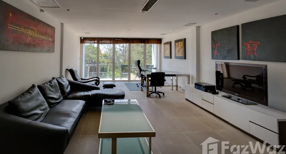For rent 2 bedrooms townhouse in Thalang, Phuket