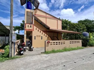 出售 10 卧室 联排别墅 在 Phuket Town, 普吉