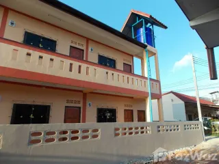 出售 10 卧室 联排别墅 在 Phuket Town, 普吉