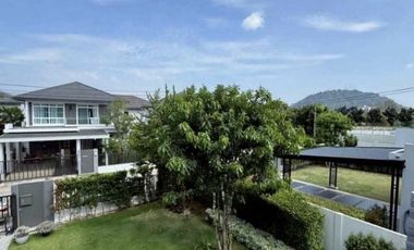For rent 4 bedrooms house in Mueang Phuket, Phuket