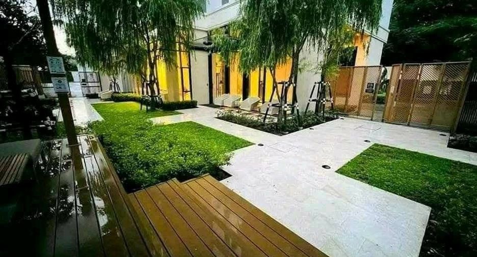 For rent 1 bed condo in Watthana, Bangkok