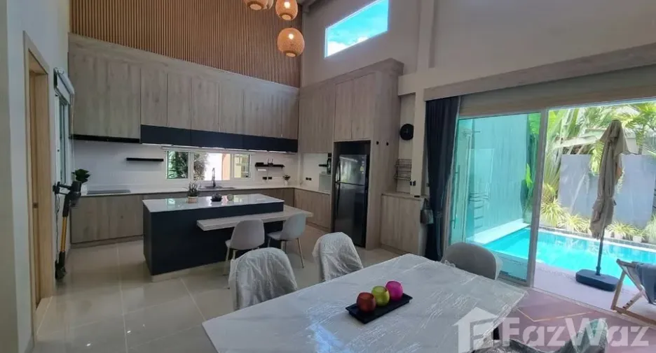 À louer 3 chambres villa à Bang Lamung, Chonburi