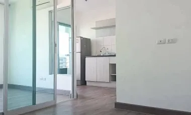 出售 1 卧室 公寓 在 Lak Si, 曼谷