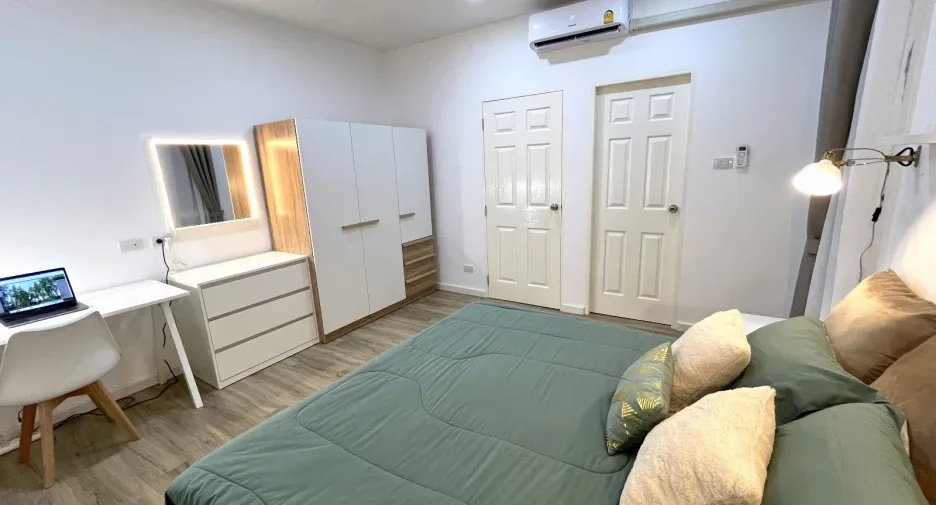 For rent 2 bedrooms townhouse in Thalang, Phuket