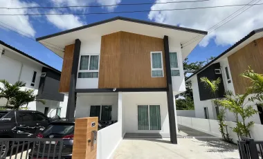 For rent 2 bedrooms townhouse in Thalang, Phuket