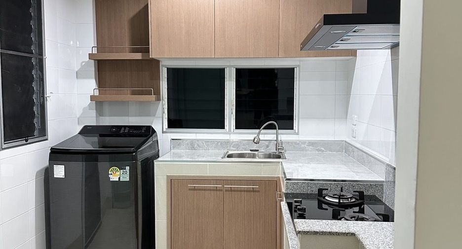 Haus zur Miete mit 3 Zimmer in Mueang Chiang Mai, Chiang Mai