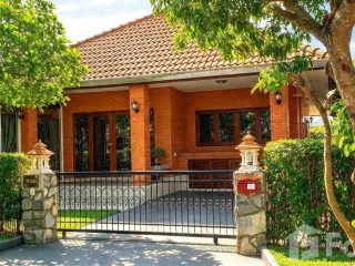 For rent 3 bedrooms house in Mueang Chiang Mai, Chiang Mai