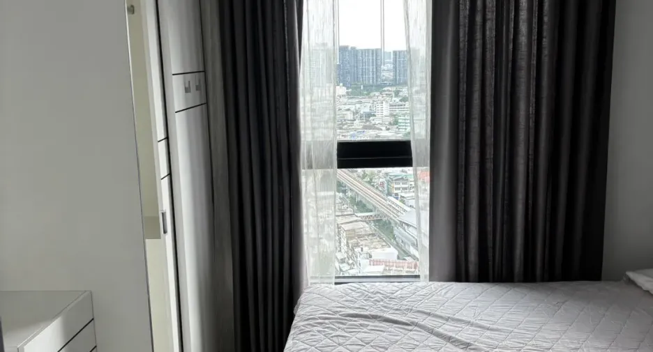 For sale 1 bed condo in Phasi Charoen, Bangkok