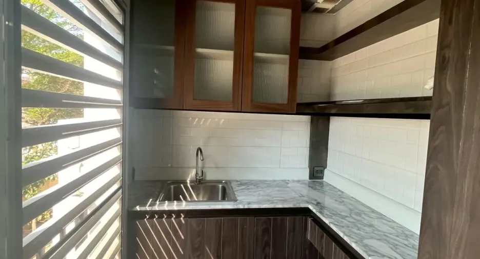 For sale 2 bedrooms condo in Phra Khanong, Bangkok