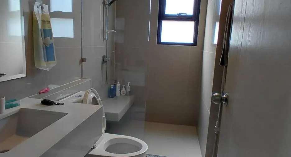 For sale and for rent 4 bedrooms house in Si Racha, Chonburi