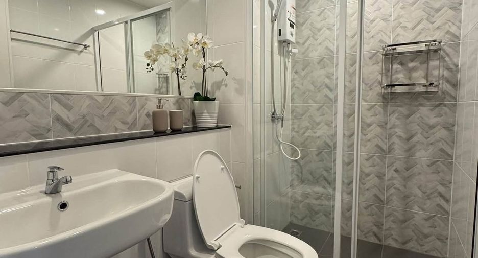 For rent 1 Beds condo in Bang Na, Bangkok