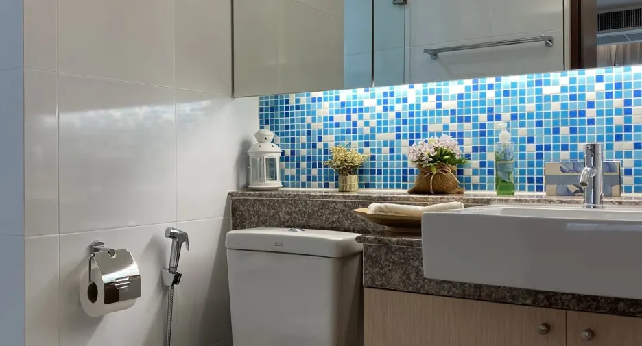 For rent 2 ベッドルーム condo in Phra Khanong, Bangkok