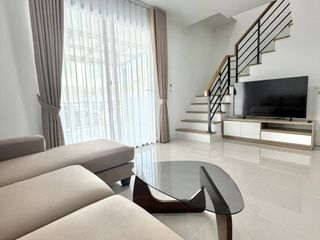 For rent 3 bedrooms townhouse in Bang Phli, Samut Prakan
