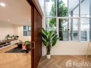For rent 5 bedrooms house in Chatuchak, Bangkok