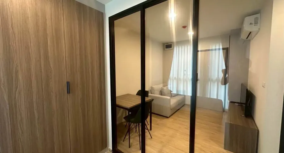 For rent 1 Beds condo in Wang Thonglang, Bangkok
