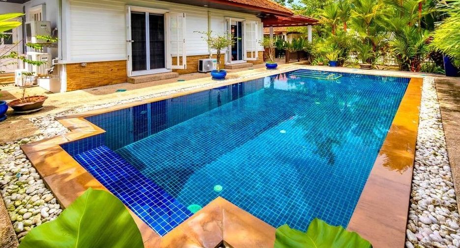 For sale 3 ベッドルーム villa in Kathu, Phuket