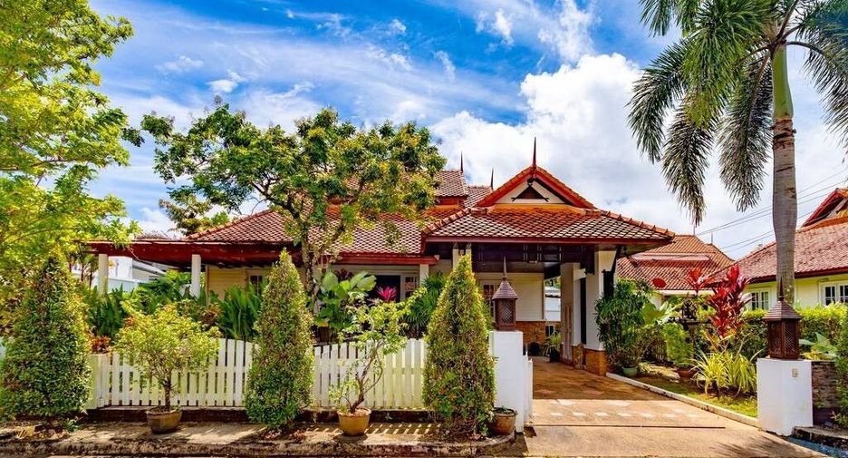 For sale 3 ベッドルーム villa in Kathu, Phuket