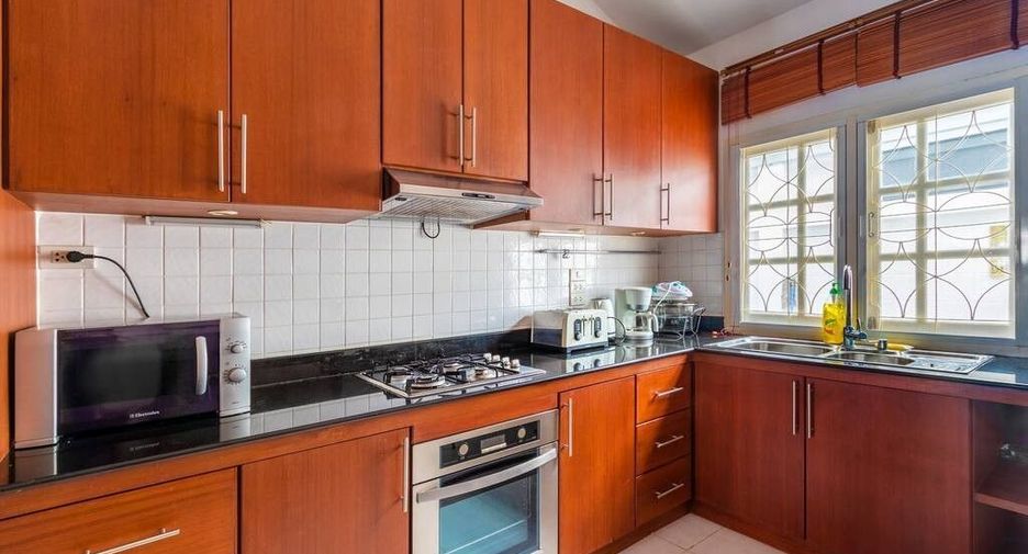 For sale 3 ベッドルーム villa in Kathu, Phuket