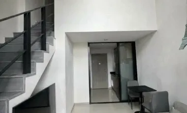 出租 1 卧室 公寓 在 Huai Khwang, 曼谷