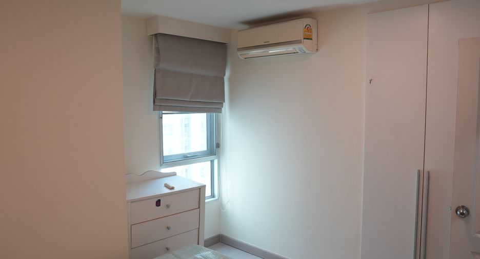 Condo en venta de 3 habitaciones en Huai Khwang, Bangkok