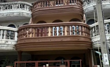 For sale and for rent 4 bedrooms townhouse in Bang Bon, Bangkok