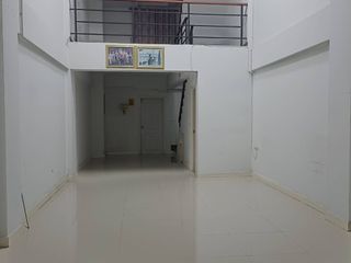 出租 1 卧室 联排别墅 在 Mueang Samut Prakan, Samut Prakan