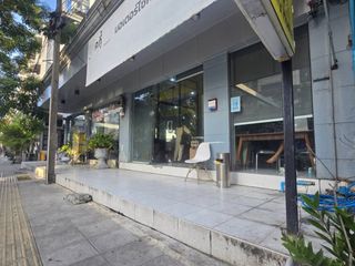 For sale 50 ベッドルーム office in Huai Khwang, Bangkok
