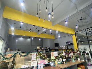 For sale 50 ベッドルーム office in Huai Khwang, Bangkok