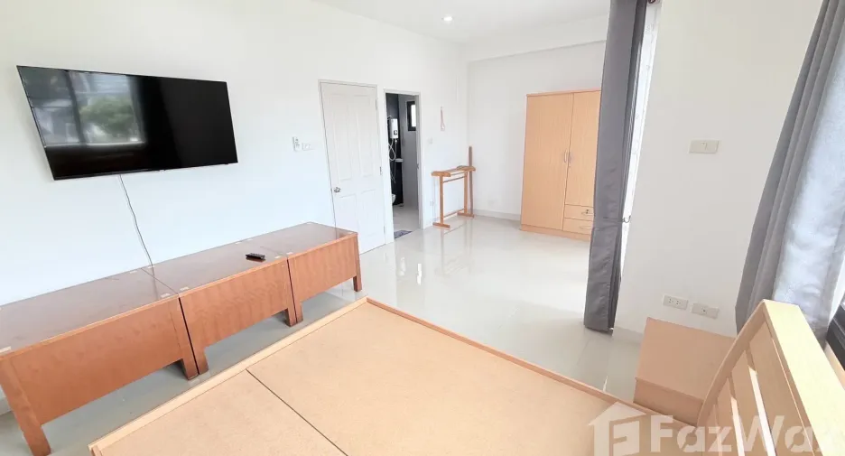 Casa en venta de 3 habitaciones en San Kamphaeng, Chiang Mai