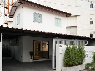 For rent 3 bedrooms house in Huai Khwang, Bangkok