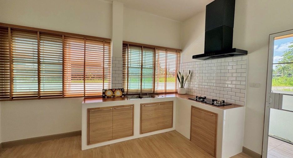 For sale 3 bedrooms house in San Pa Tong, Chiang Mai
