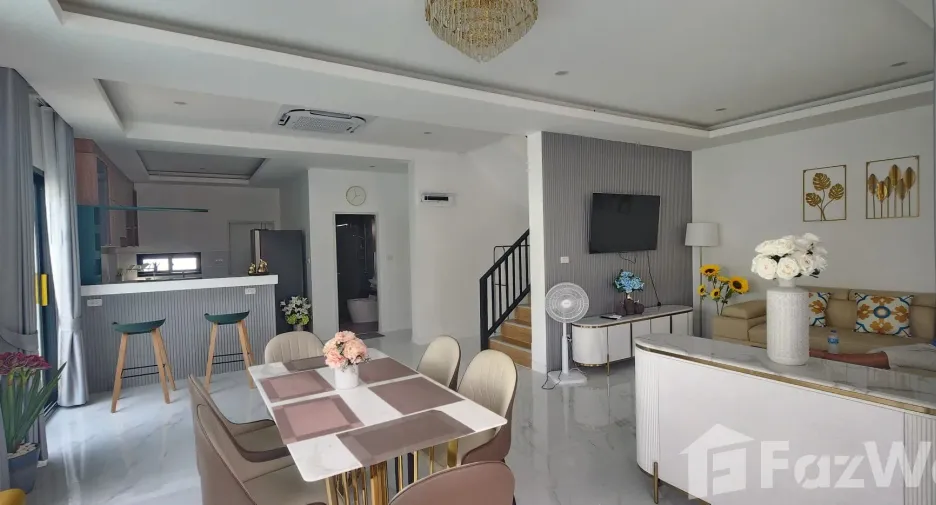 For sale 4 bedrooms villa in Mueang Phuket, Phuket