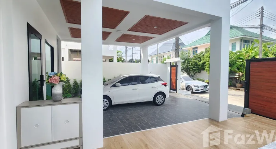 For sale 4 bedrooms villa in Mueang Phuket, Phuket