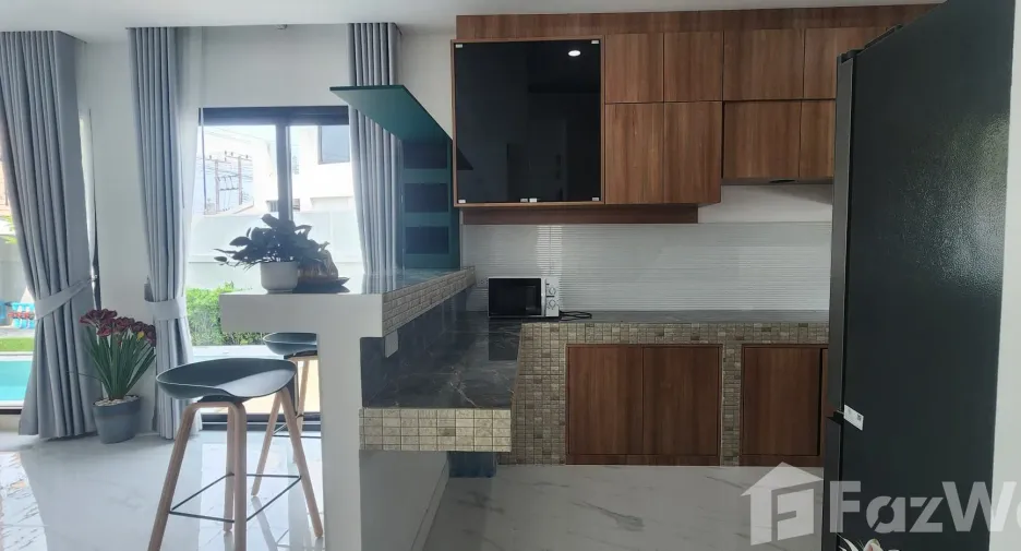 For sale 4 bedrooms villa in Mueang Phuket, Phuket