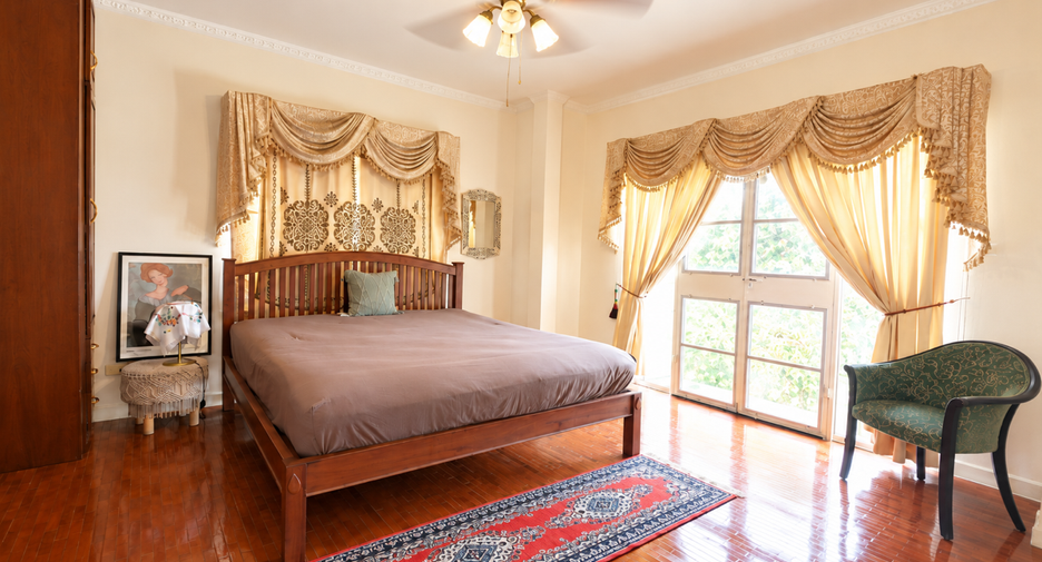 À vendre 5 chambres maison à Hang Dong, Chiang Mai