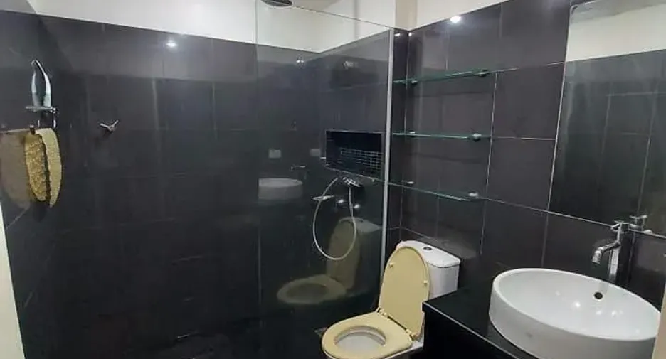 出租 1 卧室 公寓 在 Khlong Toei, 曼谷