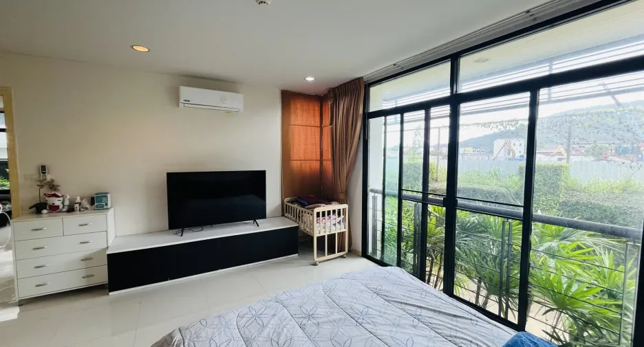 For sale and for rent 2 bedrooms condo in Kathu, Phuket