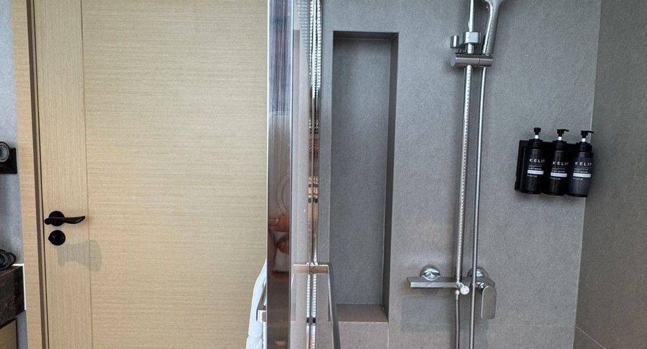 For rent 2 bedrooms condo in Bang Lamung, Chonburi