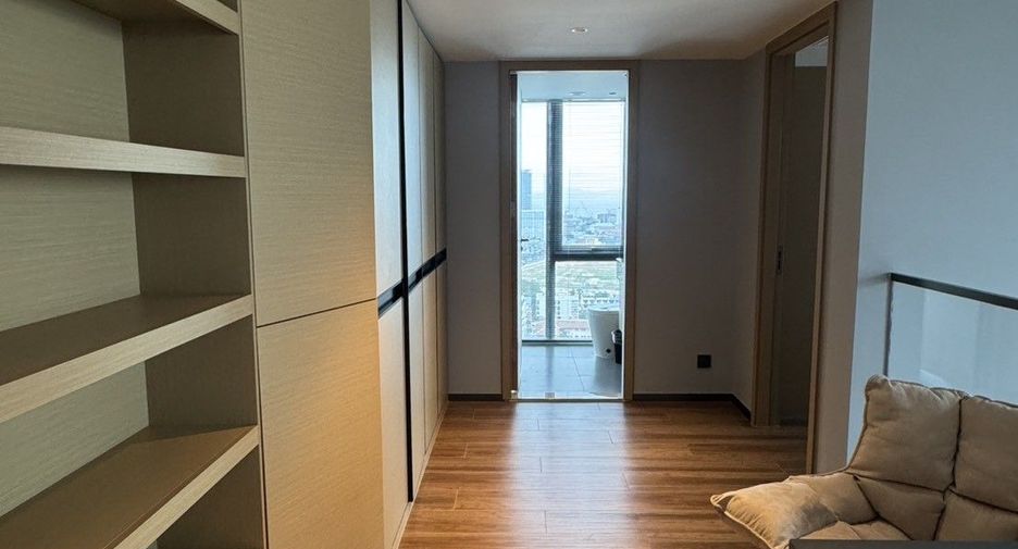 For rent 2 bedrooms condo in Bang Lamung, Chonburi