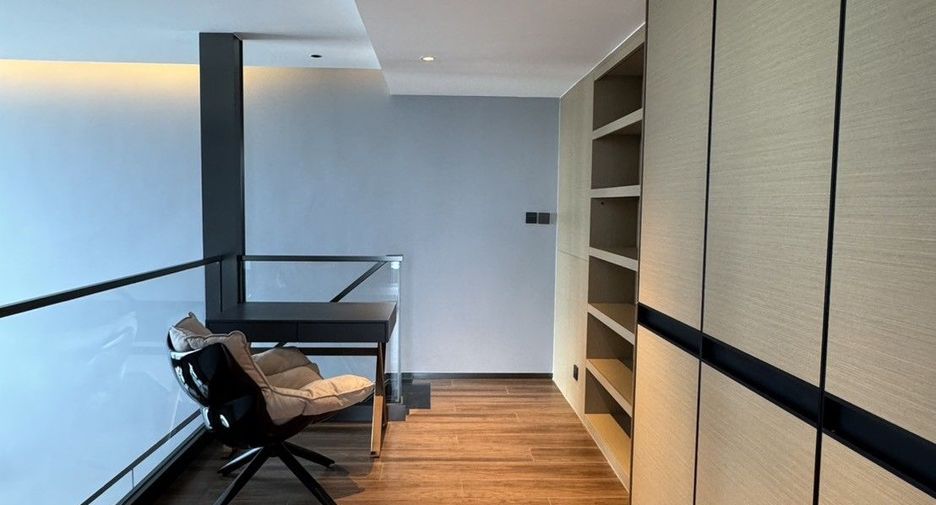 For rent 2 bedrooms condo in Bang Lamung, Chonburi
