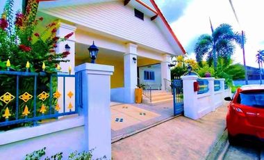 Haus zur Miete mit 3 Zimmer in Mueang Phuket, Phuket