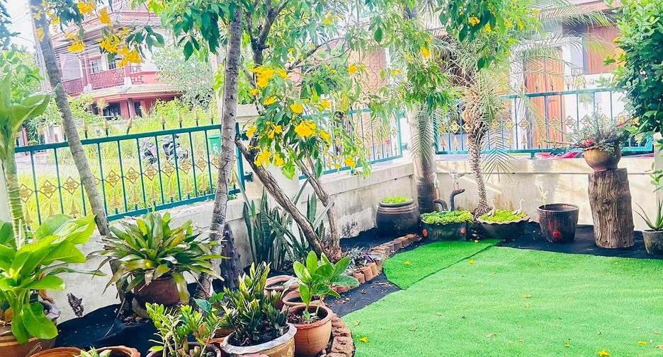 Haus zur Miete mit 3 Zimmer in Mueang Phuket, Phuket