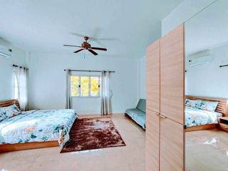 Haus zur Miete mit 3 Zimmer in Mueang Phuket, Phuket