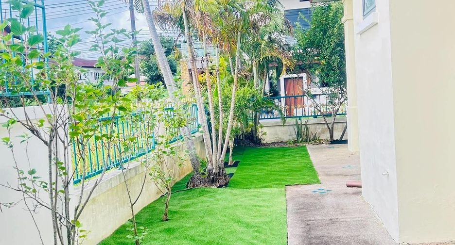 Haus zur Miete mit 3 Zimmer in Mueang Phuket, Phuket